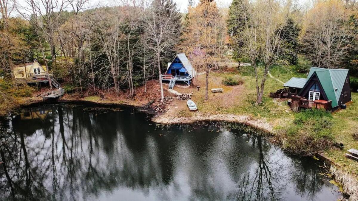 Whispering Waters, Hocking Hills, Hot Tub, Pond Villa Rockbridge Exterior foto